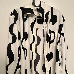 Petite studio blouse